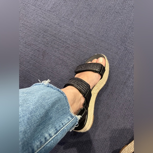 Tory Burch Black Sporty Sandals with Velcro Straps - Picture 6 of 6